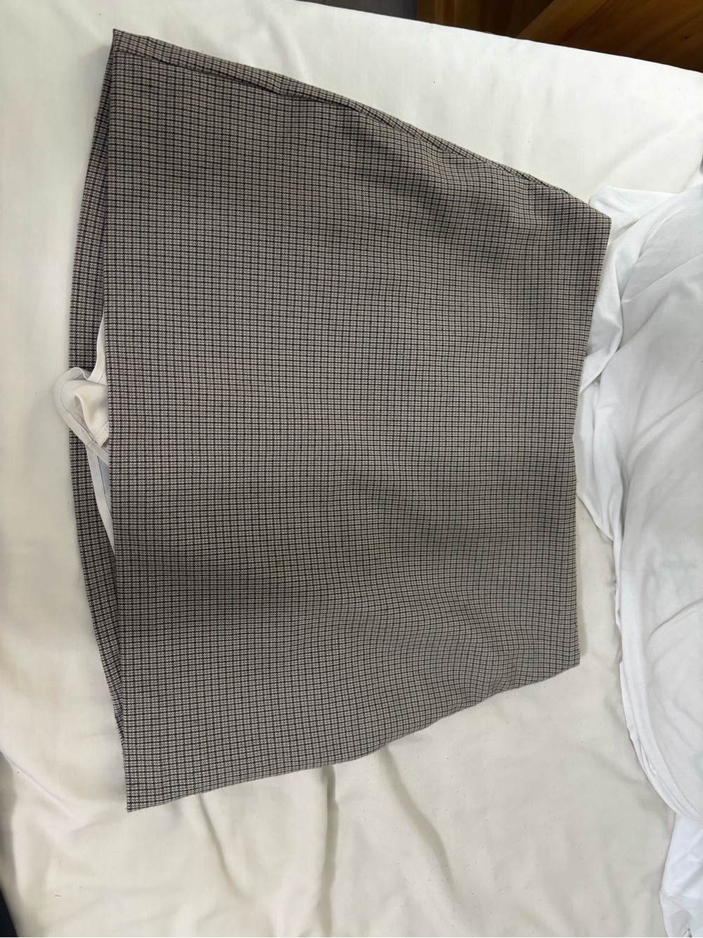 Abercrombie & Fitch Gray Checked Mini Skirt